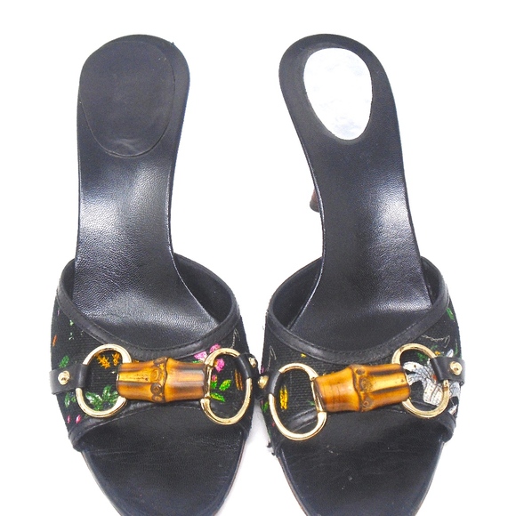 GUCCI BLACK FLORAL CANVAS BAMBOO HORSEBIT HEELS 9 - Picture 5 of 8